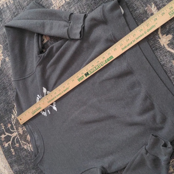 Gryffindor Quidditch grey crewneck sweatshirt - Picture 5 of 7